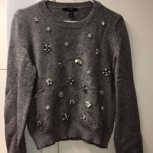 Fancy flower sweater